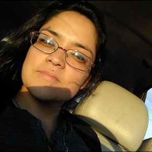 Meet your Posher, Araceli